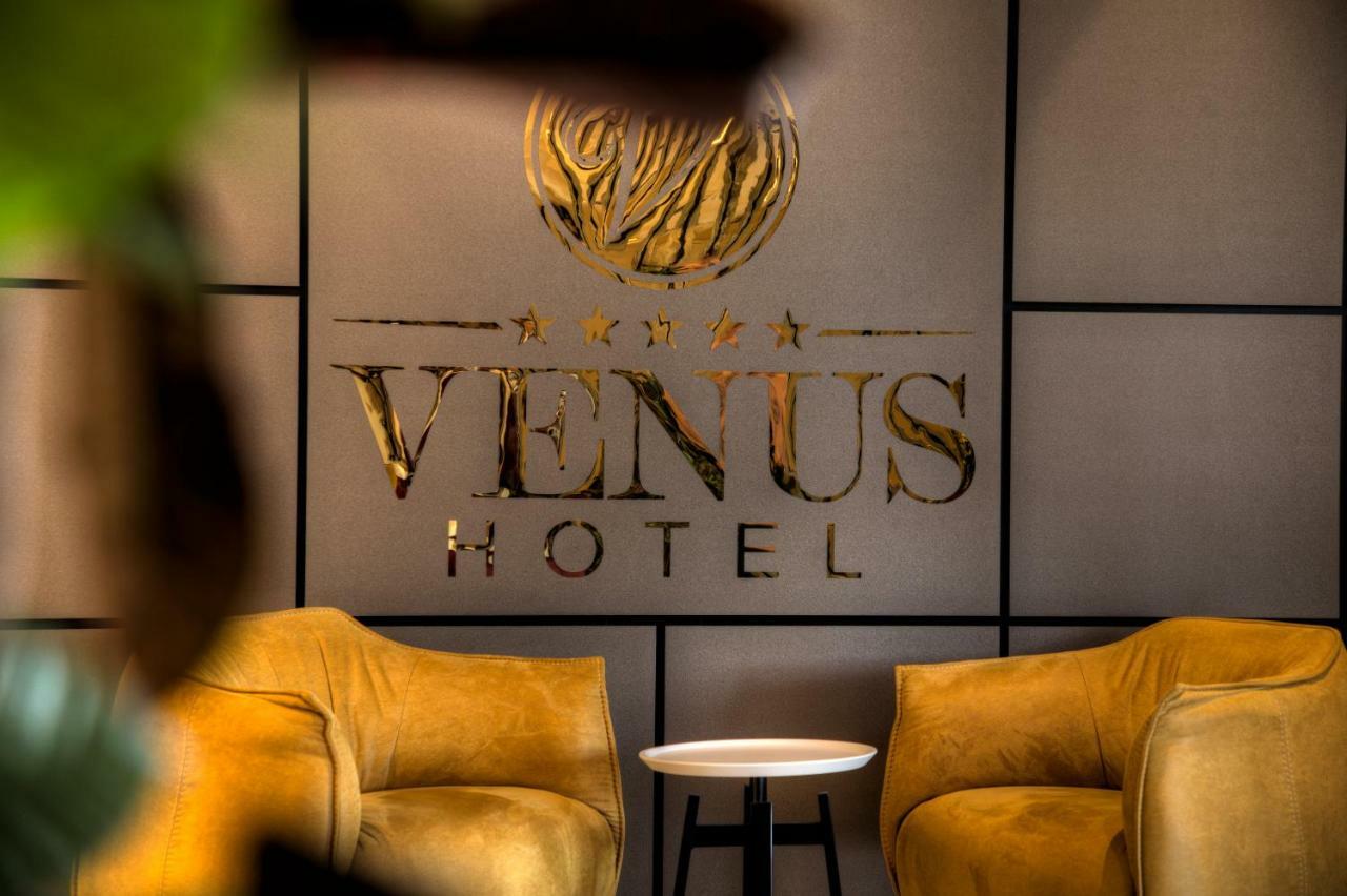 Venus Hotel Prishtinë Exterior photo